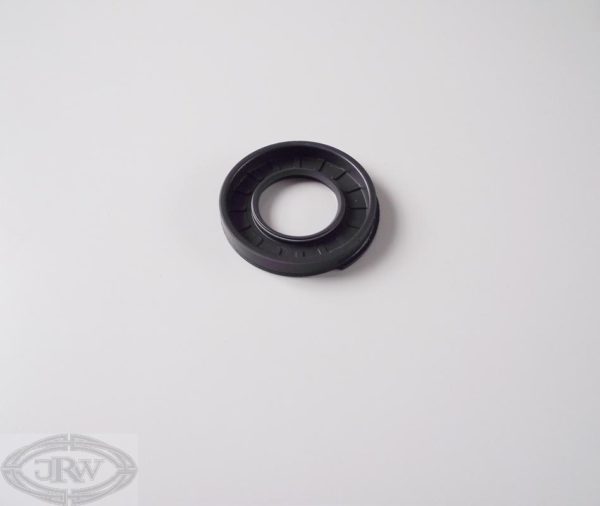 P6 4-cyl front crank seal