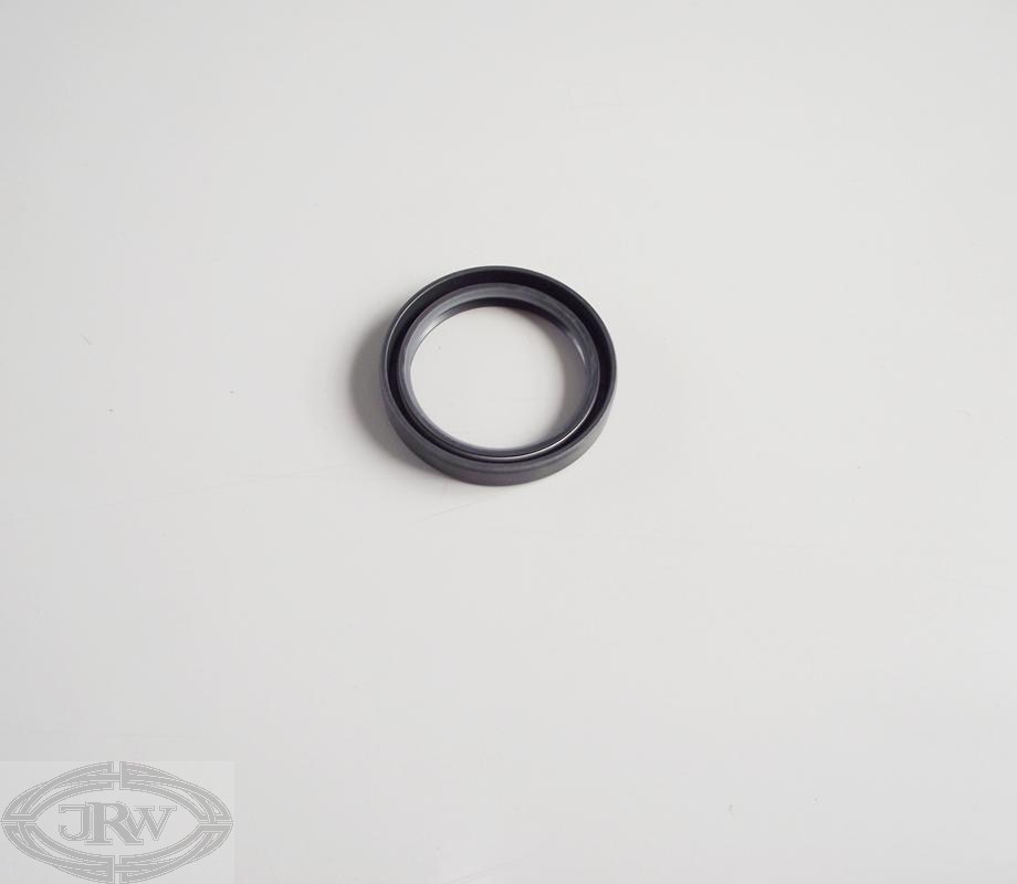 P6 front crank seal late + p4