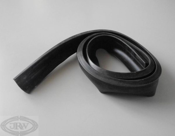 P6 rear bonnet seal