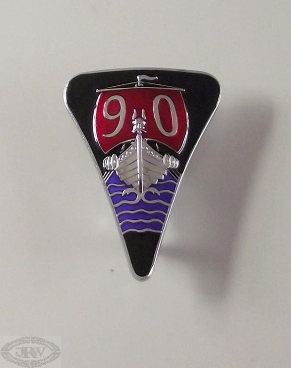 P4 90 Grill badge