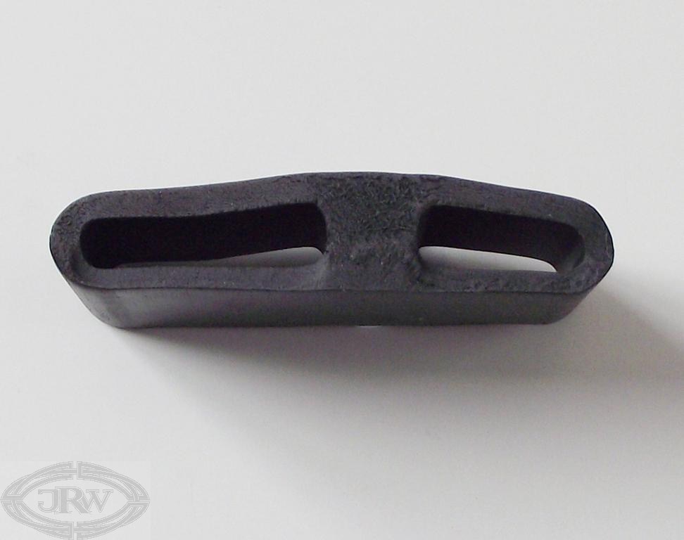 P4 rubber buffer for support brkt 316145