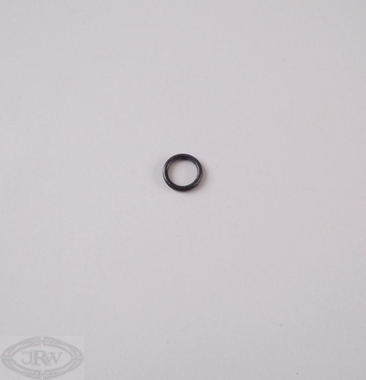 P6 valve oil seal