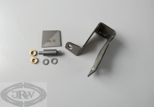 P4 door hinge kit front NEW - 1 (Copy)