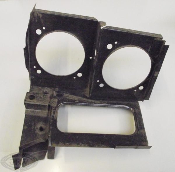 P6 headlamp mount assy RH 389065