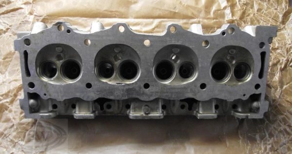 V8 cylinder head - 5 (Copy)