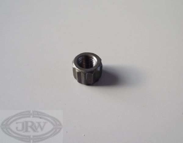 V8 con rod nut