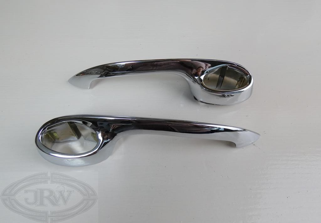 P5 3LTR door handles 352381-82