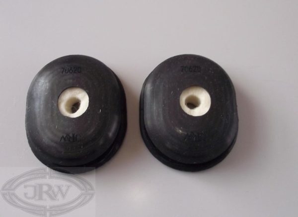 P4 br pedal grommets pair -1 (Copy)