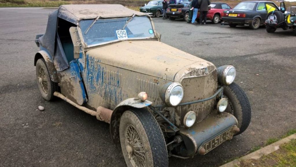 Jacques Veyer and his Austin Healey special based on a HBT7 base